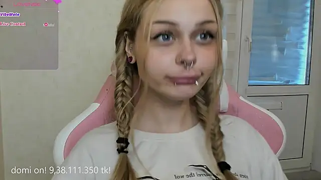 shy melony online show from July 8, 10:27 am