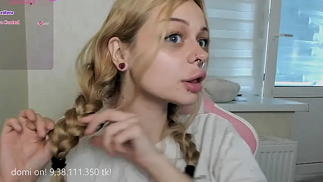 shy melony online show from July 9, 8:04 am