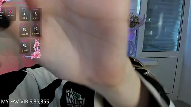 shy melony online show from April 15, 3:05 pm