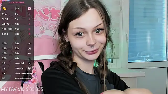 shy melony online show from March 8, 12:30 pm