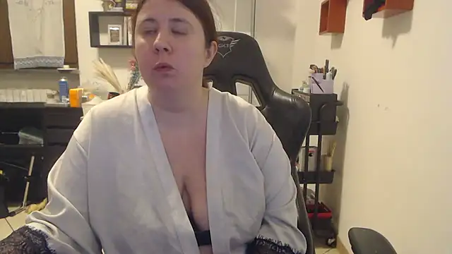 valerysexy online show from December 3, 10:09 pm