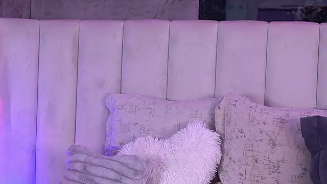 RaisaKali online show from October 12, 4:08 pm