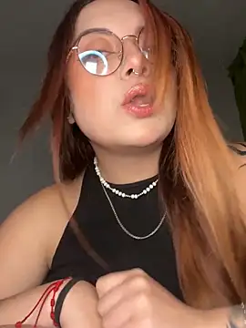 NatyOlson online show from December 13, 11:00 pm