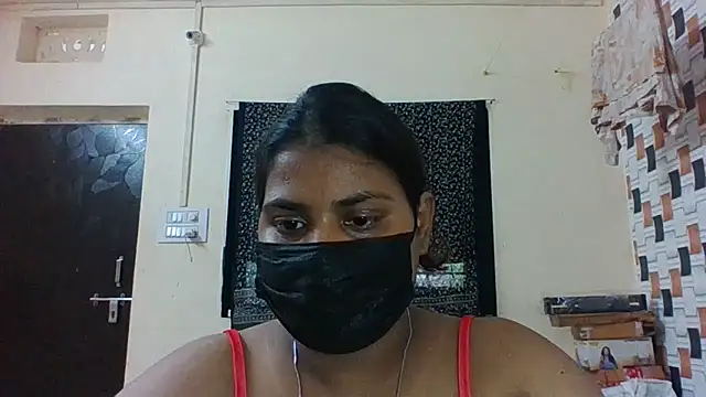Hotmilfxox online show from June 1, 9:53 am