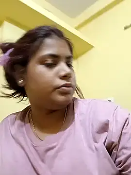 Hotmilfxox online show from March 5, 4:02 pm