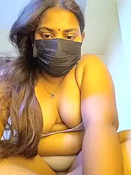 Hotmilfxox online show from March 1, 9:40 am