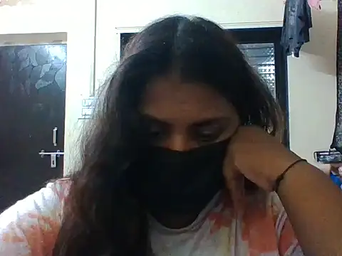 Hotmilfxox online show from May 24, 8:25 am