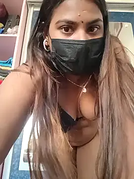 Hotmilfxox online show from January 23, 11:15 am