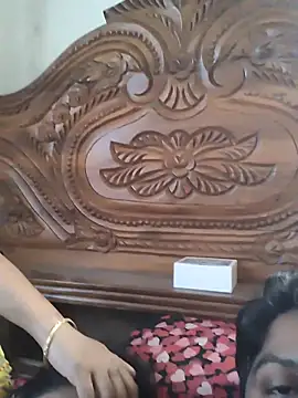 Snapshot of Desi_Best_Anal chatting on November 30, 9:32 am Desi Best Anal online show from November 30, 9:32 am