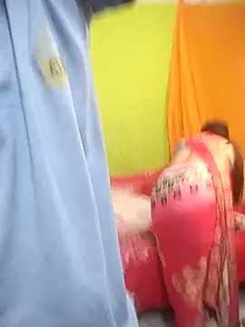 Snapshot of Desi_Best_Anal chatting on February 15, 4:12 pm Desi Best Anal online show from February 15, 4:12 pm