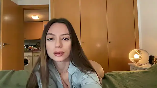 SweetTits26 online show from March 16, 3:47 am