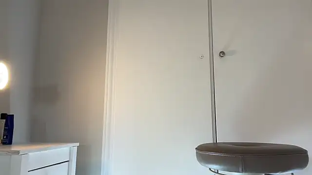 SweetTits26 online show from February 21, 3:45 am