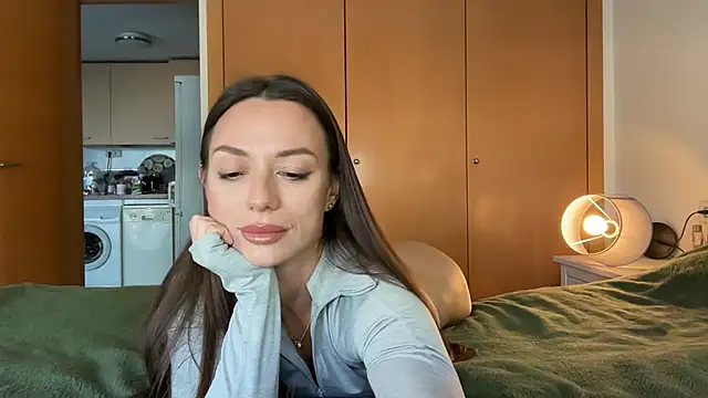 SweetTits26 online show from April 4, 4:24 pm