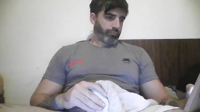 ozzypsico13 online show from June 24, 2:43 am