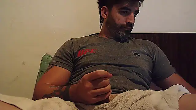 ozzypsico13 online show from January 11, 3:24 am