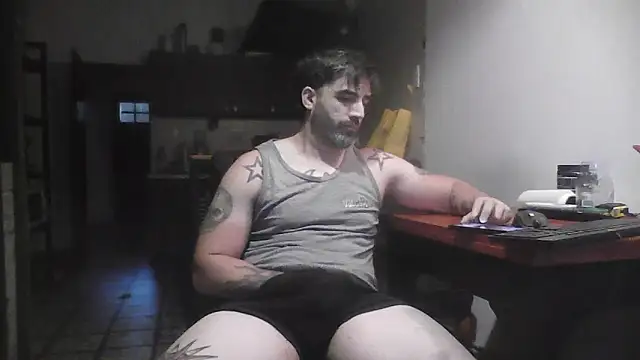 Snapshot of ozzypsico13 chatting on November 23, 10:31 pm ozzypsico13 online show from November 23, 10:31 pm