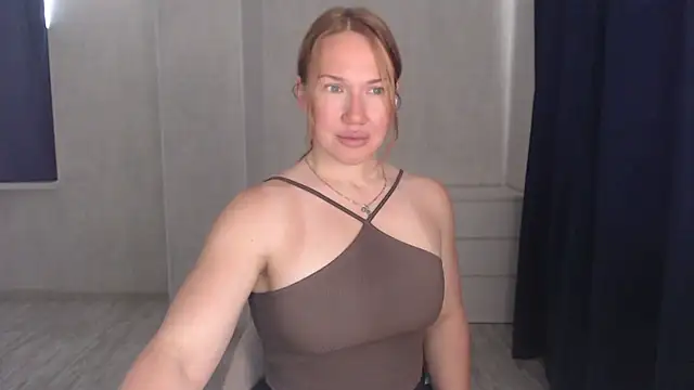 Snapshot of Magic_Mary_ass chatting on June 27, 5:35 am Magic Mary ass online show from June 27, 5:35 am