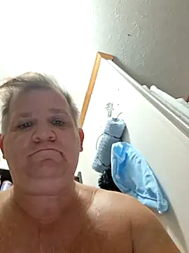 Snapshot of J83560Jason chatting on November 11, 11:05 am J83560Jason online show from November 11, 11:05 am