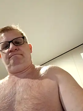 Snapshot of J83560Jason chatting on July 14, 12:43 am J83560Jason online show from July 14, 12:43 am