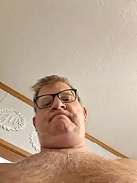 Snapshot of J83560Jason chatting on October 18, 6:54 pm J83560Jason online show from October 18, 6:54 pm