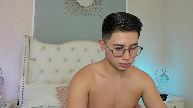 Brandonn Millerr online show from January 14, 9:09 pm