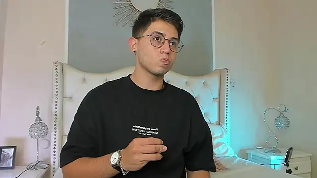 Brandonn Millerr online show from January 28, 8:15 pm