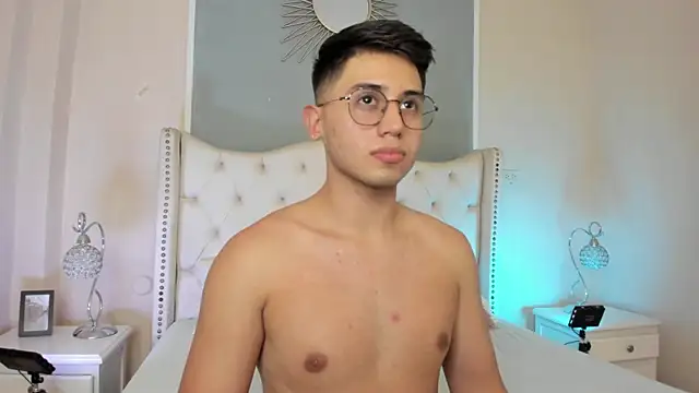 Brandonn Millerr online show from January 9, 9:05 pm