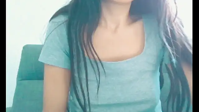 Snapshot of melaniy chatting on October 7, 8:59 am melaniy online show from October 7, 8:59 am