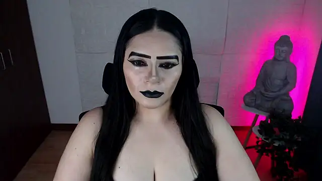 GODDESS EVANS online show from September 19, 8:18 am