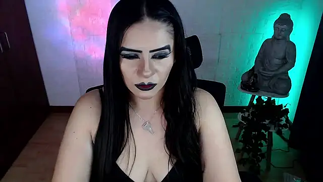 GODDESS EVANS online show from May 7, 11:19 pm