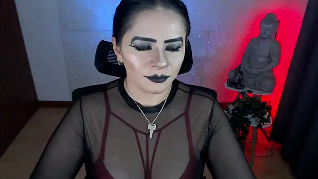 GODDESS EVANS online show from April 11, 12:18 am