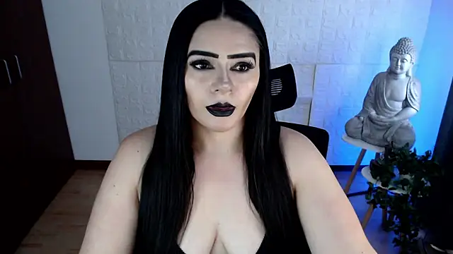 GODDESS EVANS online show from September 28, 3:08 pm