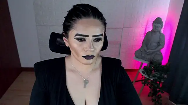 GODDESS EVANS online show from September 10, 6:51 pm