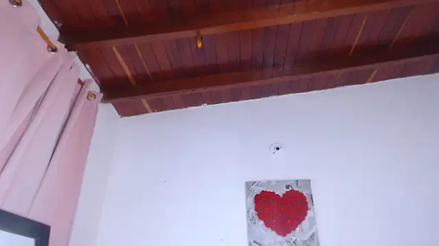 Amara Red online show from February 5, 11:06 am