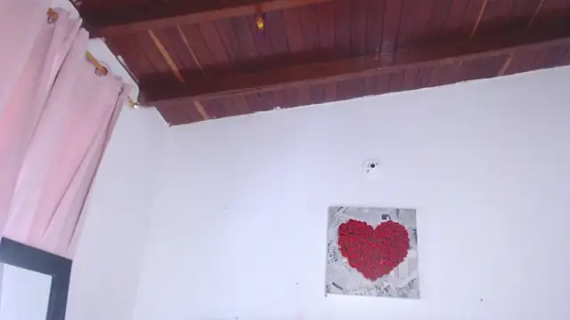 Amara Red online show from November 7, 3:38 pm