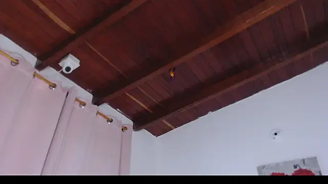 Amara Red online show from April 8, 11:22 am