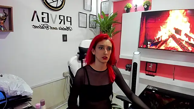 Snapshot of Ruby_Your_Milf chatting on February 24, 9:30 pm Ruby Your Milf online show from February 24, 9:30 pm