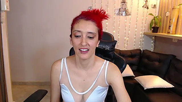 Snapshot of Ruby_Your_Milf chatting on March 3, 11:56 pm Ruby Your Milf online show from March 3, 11:56 pm