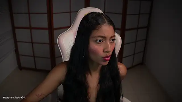 small emilie online show from December 2, 3:03 pm