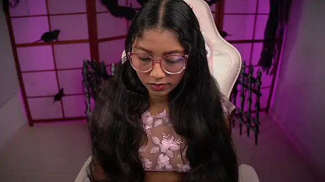 small emilie online show from November 1, 1:49 pm