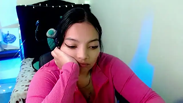 loren tits24 online show from July 31, 6:38 pm