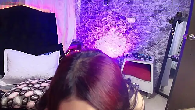 loren tits24 online show from February 6, 10:17 pm