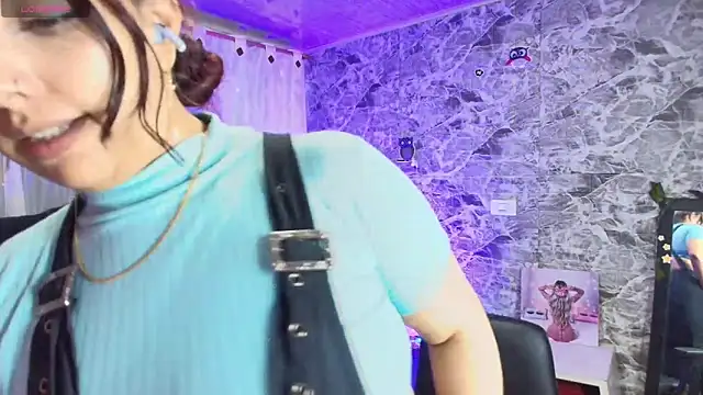 loren tits24 online show from February 26, 11:38 pm