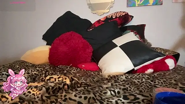 babybimbo online show from March 13, 6:40 am