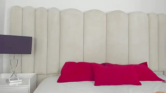 AnnyCherry  online show from April 1, 10:50 pm