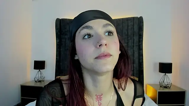 Snapshot of AnnyCherry_ chatting on September 30, 10:05 pm AnnyCherry online show from September 30, 10:05 pm