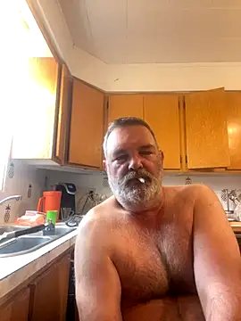 Frenchpoo online show from October 31, 4:58 pm