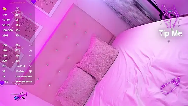 Snapshot of EIMY_BRIGHT chatting on November 5, 2:31 pm EIMY BRIGHT online show from November 5, 2:31 pm