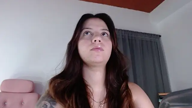 melody  bleir online show from January 12, 4:52 am