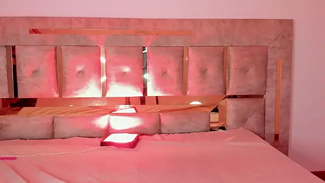 Ari sunshine  online show from February 12, 4:01 am